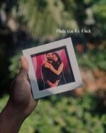 SNAP-OUT PHOTO FRAME